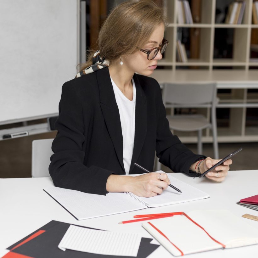 teacher-desk-with-mobile teacher-desk-with-mobile